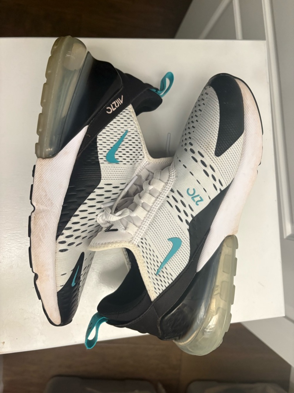 Nike White Black Teal Air Max 270 Sneakers